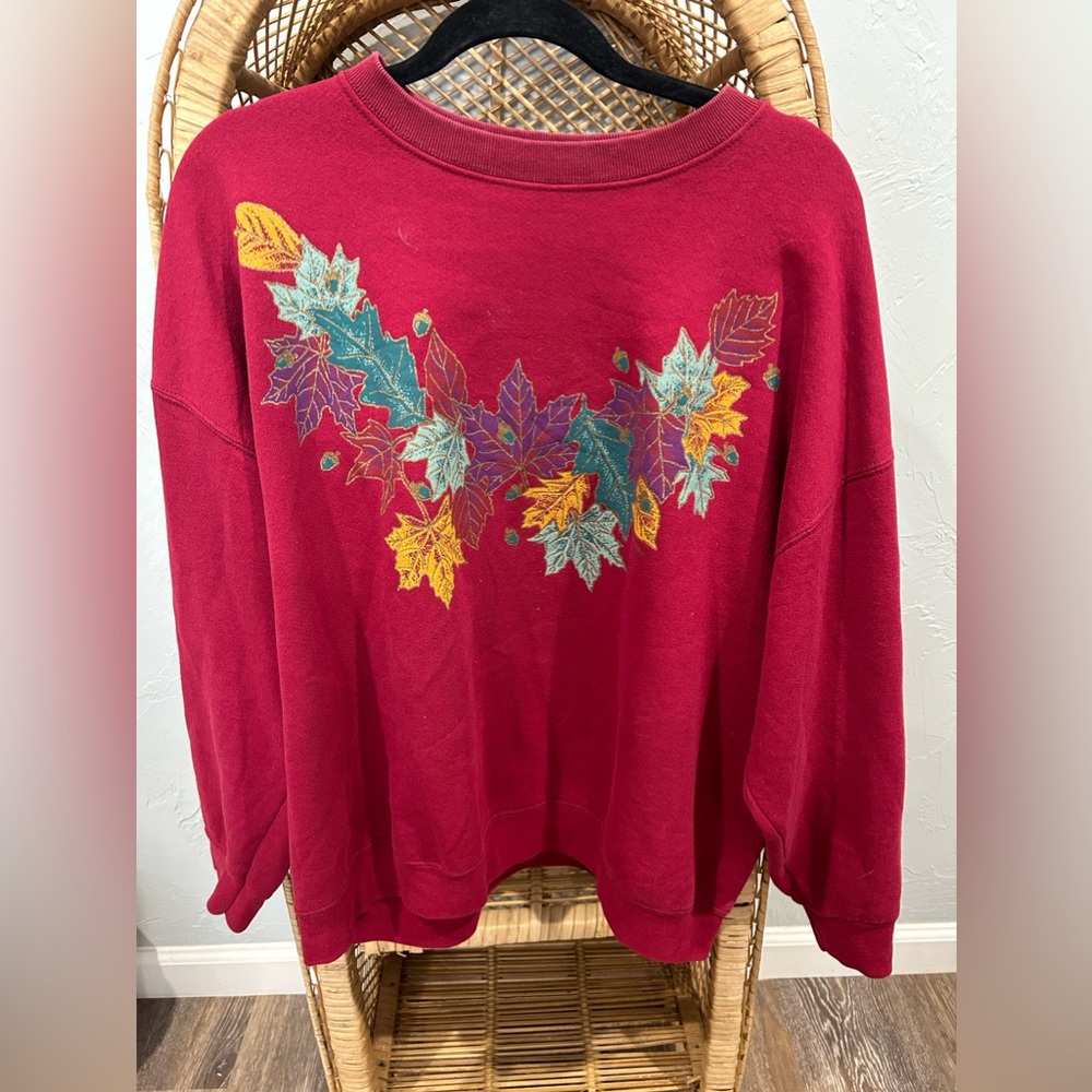 Women’s perfect for fall Sweater